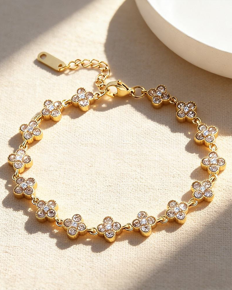 Clover Pavé Crystal Bracelet