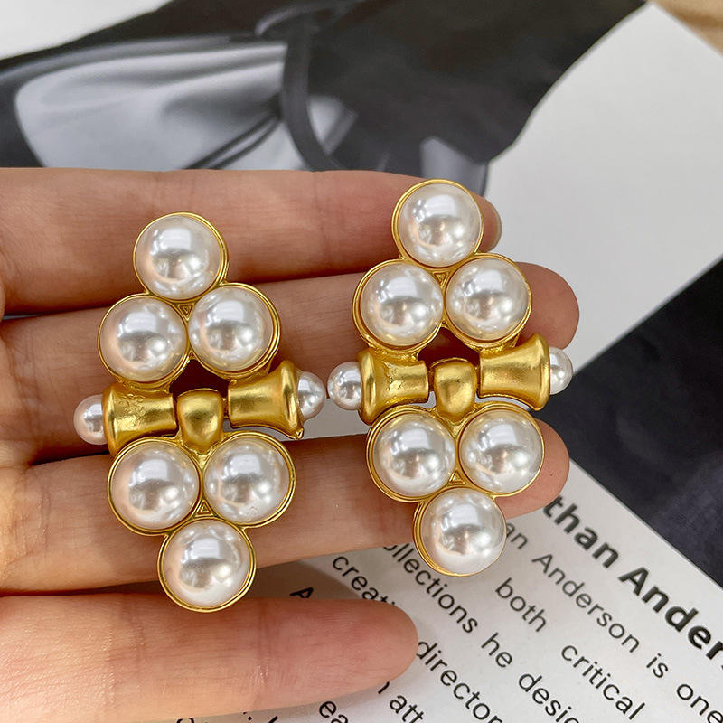 The Duchess Earrings