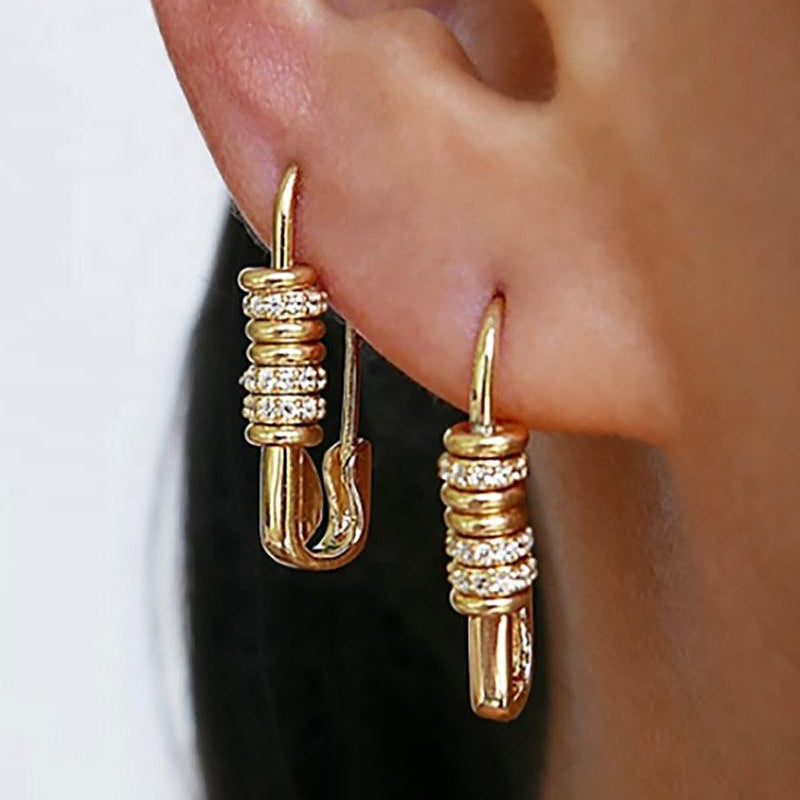 Glimmer Pin Earring