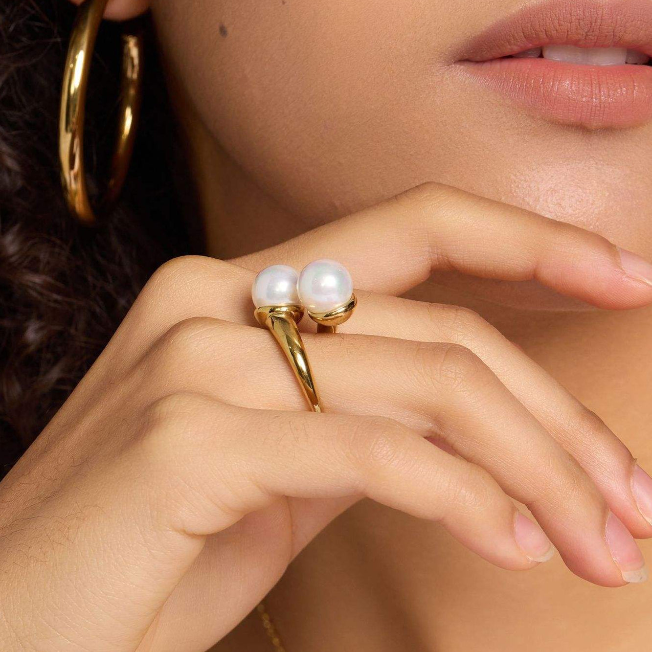 Moonkiss Pearl Ring
