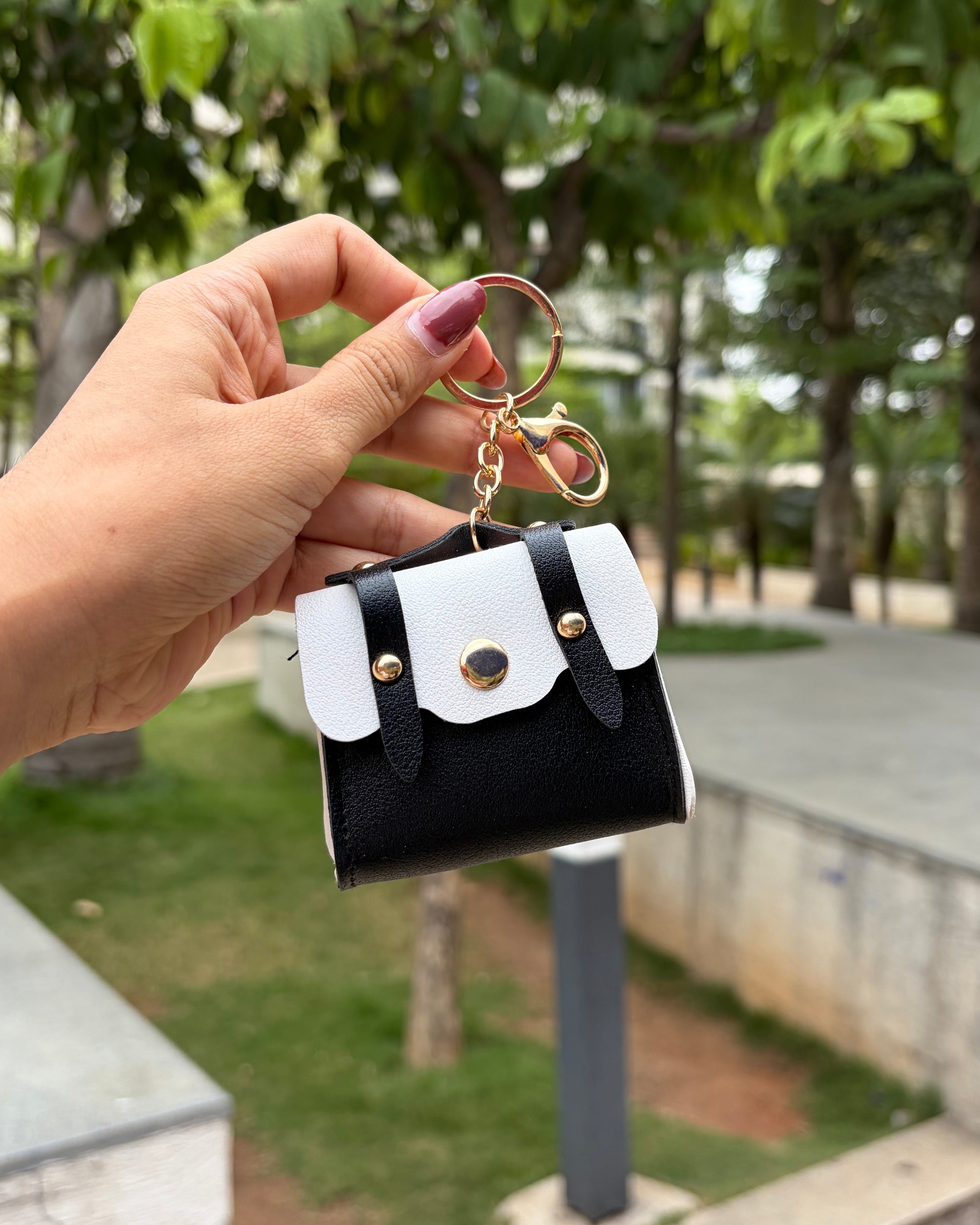 Classic Mini Satchel Charm - Black